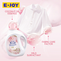 Adoucissant textile liquide écologique OEM ODM parfumé à la rose pour vêtements