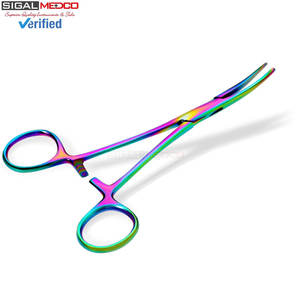 Juego de 2 Pinzas Hemostáticas Manuales Curvas y Rectas de Acero Inoxidable de 7.1 Pulgadas con Bloqueo para Cirugía General - Product Image 3