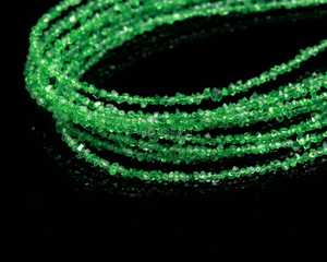 Perles de diamant Herkimer vertes, pierres précieuses brutes naturelles non taillées, perles de diamant Herkimer brutes minuscules de 2-3 mm pour la création de bijoux - Product Image 3