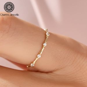 Bague Éternité en Moissanite Plaqué Or Rose Charm_Jewells, Coupe Coussin, Sertissage à Griffes, pour Femme, Romantique, Certifiée IGI - Product Image 5