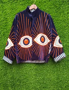 Chaqueta de terciopelo azul marino con bordado de ojo turco y aplique de rayos de sol naranja, estilo bohemio, manga larga, prenda exterior artesanal para mujer - Product Image 1