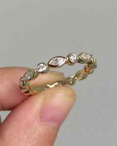 Anillo de eternidad completo con corte marquesa y redondo, cultivado en laboratorio, para mujer, apilable, de oro macizo de 14K, amuleto de aniversario para pareja - Product Image 3
