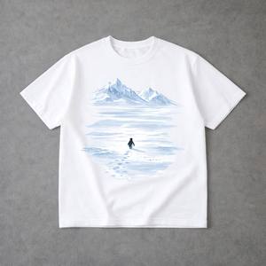 T-shirt Lone Penguin Walking To The Mountain, t-shirt graphique tendance avec pingouin, t-shirt de randonnée pour aventureur - Product Image 3