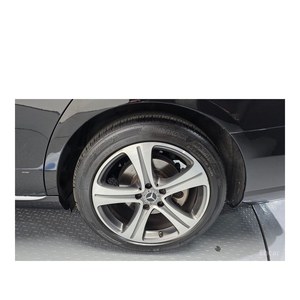 เมอร์เซเดส-เบนซ์ อี-คลาส อี300 อาวองต์การ์ด ปี 2020 ระยะทาง 86,403 กม. เกียร์อัตโนมัติ พวงมาลัยซ้าย เบาะหนัง มาตรฐานไอเสียยูโร 5 กล้องมองหลัง - Product Image 5