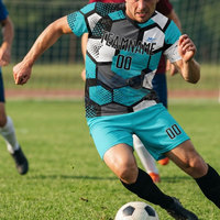 Uniforme de football respirant et écologique fabriqué au Pakistan, logo personnalisé, numéro court disponible, différentes couleurs et tailles pour les équipes