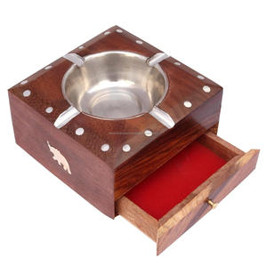Cenicero de madera de promoción hecho a mano único Cenicero de cigarros de Metal creativo Retro cuadrado cuatro ranuras Cenicero de madera maciza Decoración - Product Image 2