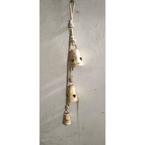 Carillon à vent vintage en laiton avec clochettes de paix suspendues, art mural bohème en fer forgé pour balcon et jardin, fait main, en promotion - Product Image 3