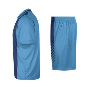 Tenues de football sublimées fabriquées en usine OEM, 100% polyester, séchage rapide, respirantes, ensemble maillot et short de football personnalisés - Product Image 5