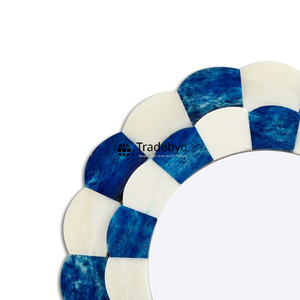 Marco de Fotos Artesanal Premium con Incrustaciones de Hueso, Hecho a Mano, Ligero, con Acabado Brillante, por Tradebyd - Product Image 4