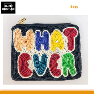 Fournisseur d'origine indienne proposant des tissus et des perles de la meilleure qualité, ainsi que des porte-monnaie et des sacs à fermeture éclair disponibles avec des options personnalisées - Product Image 6