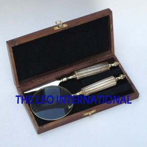 Creative Low MOQ Handmade Magnifying Glass With Wooden Handle Wooden Stand Manufacturer Wholesaler Supplier - Product Image 5