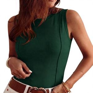 Camiseta sin mangas de punto acanalado verde liso con cuello redondo para mujer Ever Glow, talla grande, informal, de verano, ecológica - Product Image 1