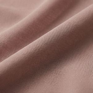 ผ้าคลุมฮิญาบชีฟองลูกไม้ยาวแบบใหม่สำหรับฤดูร้อน ประดับมุก สำหรับผู้หญิง เนื้อผ้านุ่ม ระบายอากาศได้ดี คุณภาพพรีเมียม สวยสง่า มีสไตล์ สีสันปรับแต่งได้ - Product Image 5