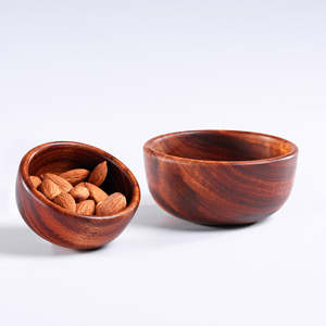Bol de service en bois artisanal TerraLuxe, vaisselle artisanale naturelle unique pour cuisine moderne, salle à manger et décoration élégante de la maison - Product Image 2