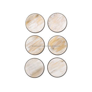 Elegante Juego de Posavasos de Cuerno Artesanal con Acabado Superior para Hoteles, Restaurantes, Bares, Cafeterías, Hogares, Decoración de Mesa y Protección - Product Image 1