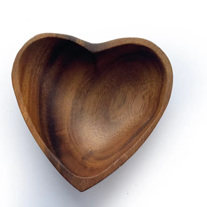 ชุดถ้วยไม้รูปหัวใจขัดเงา 10 ใบ สไตล์ฟาร์มเฮาส์ สำหรับมื้ออาหารครอบครัวและตกแต่งงานปาร์ตี้ สำหรับจัดแสดงเทียน Instant Traders - Product Image 1