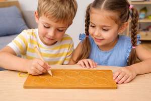 Tablero de Trazado de Círculos de Madera, Juguete para Niños, Práctica de Escritura, Tablero de Trazado de Círculos de Madera para el Desarrollo de la Caligrafía - Product Image 2