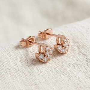 Boucles d'oreilles clous fleur en or rose 14K plaqué or rose, diamant de laboratoire taille brillant serti clos, tendance, certifié IGI, cadeau pour - Product Image 3