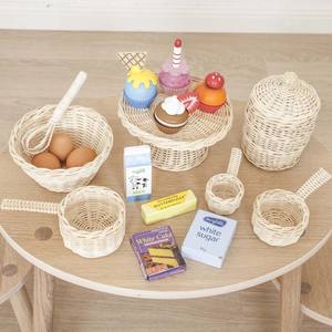 Jouets de cuisine en bois sélectionnés pour enfants, pour jeux de rôle, faits à la main, en rotin naturel, avec casseroles et poêles. - Product Image 6