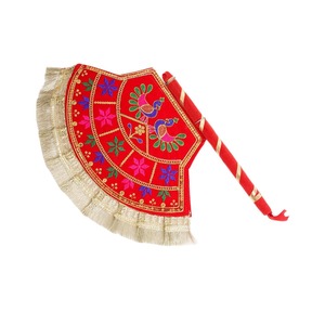 Abanico Étnico Bordado a Mano, Decorativo, con Flecos, para Bodas, Arte Folclórico Rojo - Product Image 4