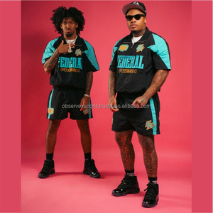 Wholesale Custom logo <b>Pullover</b> <b>Jacket</b> <b>Men's</b> Sets <b>Men</b> Blank Tracksuits Windbreaker Nylon Tracksuit Set Track Suit for <b>Men</b> - Product Image 3