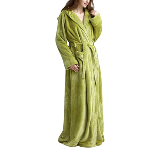 Al por mayor Bata de baño larga de forro polar para mujer, talla grande, de terciopelo coral esponjoso con capucha, cálida para invierno, ropa de dormir para spa, logotipo personalizado - Product Image 1