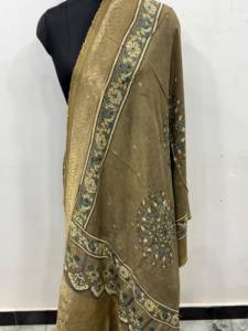 Burgundy Crinkled Silk Dupatta with Gold Border Elegant Traditional Indian Pakistani Women <b>Wedding</b> Party Diwali Wear - Product Image 4