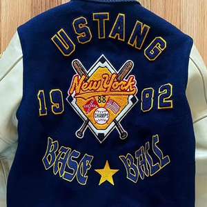 Chaqueta Varsity con Bordado de Collage de Béisbol, Color Sólido Informal, con Logotipo Frontal de Diseño Personalizado, Acolchada, Servicio OEM, Precio Razonable - Product Image 6