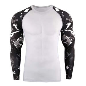 Ensemble de rashguard et short de compression pour hommes, imprimé sérigraphié sur mesure, en Spandex/Polyester respirant, qualité supérieure - Product Image 3