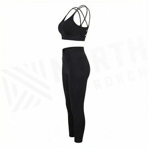 Ensemble de yoga 2 pièces North Approach, fermeture éclair intégrale sur le devant, noir uni, tissu respirant, vêtements de sport pour femmes - Product Image 3