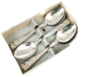 Cuillère à dessert en métal de qualité supérieure ensemble de couverts en acier inoxydable poli fini parfait pour les ustensiles de cuisine et les repas élégants - Product Image 4