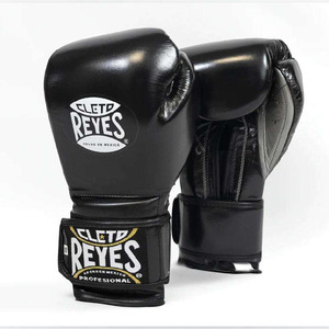 Guantes de Boxeo Cleto Reyes Personalizados en Verde y Dorado, de Cuero, con Cordones, Correa de Muñeca Ajustable, Profesionales, para Entrenamiento de Adultos - Product Image 4