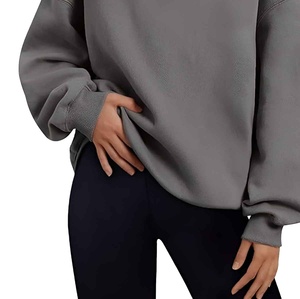 Sweat-shirt décontracté élégant en coton doux avec un design streetwear moderne, idéal pour la superposition, pour femme, été. - Product Image 3