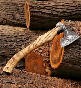 Hachas Vikingas de Primera Calidad BA Enterprises, Forjadas a Mano, Mango Grabado, Hoja de Acero con Alto Contenido de Carbono, Hacha de Campamento - Product Image 5