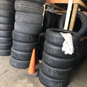 Exportateur direct proposant des déchets de pneus avec un caoutchouc durable pour les installations de recyclage, chargement en conteneurs en vrac, livraison rapide - Product Image 3