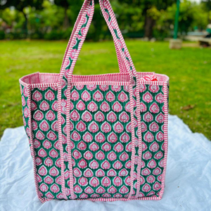 Ensemble de 3 sacs fourre-tout en coton matelassé faits à la main, brodés, à ouverture facile, écologiques, réutilisables, pour toutes les saisons, pour le shopping quotidien, à porter à l'épaule - Product Image 3