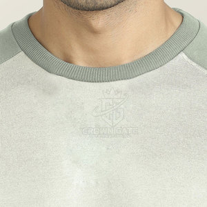 Ensemble de survêtement pour homme, coupe ajustée, design personnalisé, qualité supérieure, best-seller, nouveau style, fabriqué au Pakistan - Product Image 3