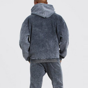 Conjunto Deportivo Vintage con Lavado Ácido Personalizado para Hombre, Sudadera con Capucha y Pantalones Deportivos con Parches Desgastados - Product Image 5