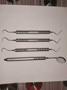 ENGR TRADERS CO. Raspador Dental de Acero Inoxidable, Instrumento Manual para Limpieza Dental, Sonda Periodontal con Empuñadura Ergonómica, Modelo FAC-96 - Product Image 3