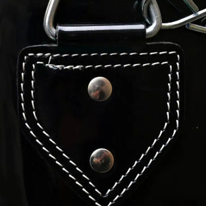 Sac de frappe robuste pour l'entraînement de boxe, construction durable, intérieur absorbant les chocs, design confortable - Product Image 2