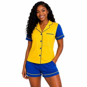 Ensemble de pyjama à manches courtes jaune et bleu avec logo personnalisé de la sororité Cosh International Sisterhood, avec boutons sur le devant et poche - Product Image 3