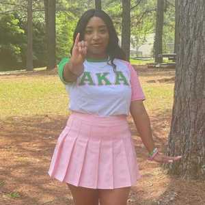 Aka เสื้อกำมะหยี่สีขาวสีเขียวชมพูแบบพรีเมียมเสื้อผู้หญิงปักลายตัวอักษรกรีกเสื้อลำลองคุณภาพสูง - Product Image 5