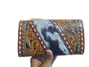 Artisan Hand Tooled Women's <b>Leather</b> Executive <b>Bag</b> Genuine <b>Leather</b> Bohemian Style Summer Spring Autumn Daily Travel Use Zipper - Product Image 4