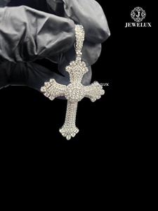 Dernier design de pendentif croix serti de diamants, bijoux hip-hop, vente en gros au meilleur prix auprès d'un fournisseur indien - Product Image 2