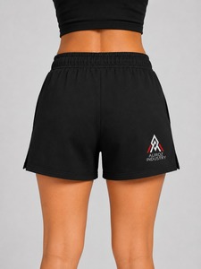 Shorts pour femmes conçus pour un confort maximal, des mouvements fluides et un style moderne, parfaits pour un usage quotidien et actif, de haute qualité. - Product Image 5