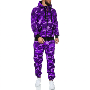 Chándal con capucha de camuflaje para hombre, sudadera con cremallera completa y pantalones, ropa informal de otoño, material transpirable de poliéster y algodón - Product Image 2