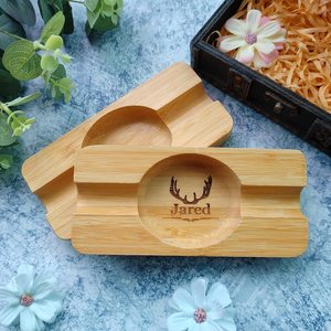 Cenicero Cuadrado Clásico de Madera Hecho a Mano por los Mejores Artesanos, Bandeja para Fumar, Porta Cigarrillos y Cigarros de Lujo, Artículo de Regalo Personalizado - Product Image 3