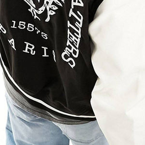 Chaquetas Varsity Personalizadas, Proveedor OEM, Chaqueta de Béisbol Estilo Universitario Clásico, Tela Resistente para Colecciones de Moda - Product Image 6