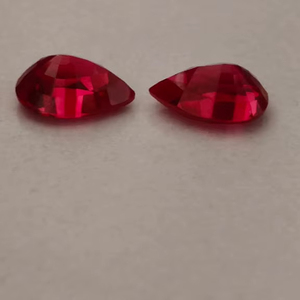 พลอยทับทิมทรงลูกแพร์เม็ดเดี่ยว สีแดงเข้ม คุณภาพพรีเมียม ผลิตในห้องปฏิบัติการ สำหรับทำเครื่องประดับ งานฝีมือ - Product Image 4