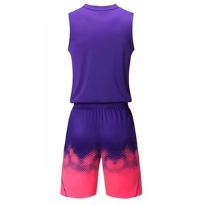 Vêtements de sport de basketball personnalisés en gros, uniforme d'équipe, ensemble maillot et short de basketball, usine de vêtements - Product Image 3
